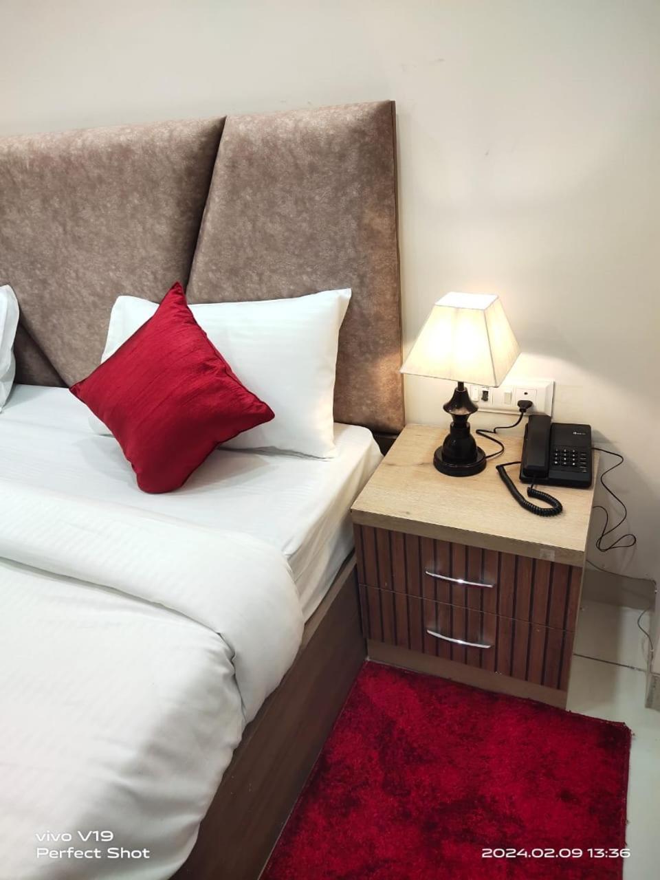 The Setu Hotel & Resorts ฟารีดาบัด ภายนอก รูปภาพ